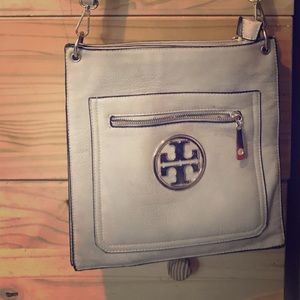 Cream leather Tory Burch crossbody